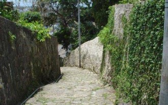 錦城町の石畳道