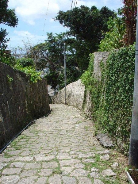 錦城町の石畳道