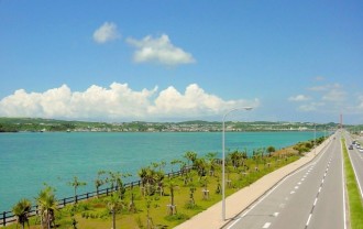 海中道路　沖縄本島